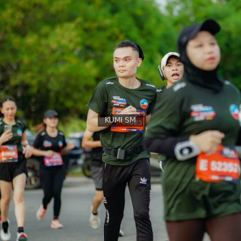 Runner Photo 3866001