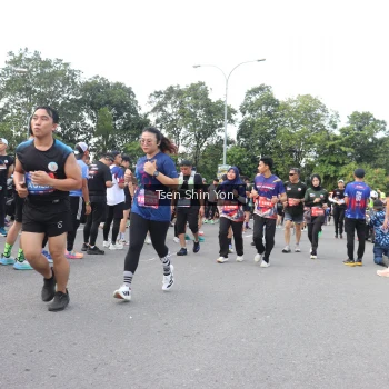 Runner Photo 3866003