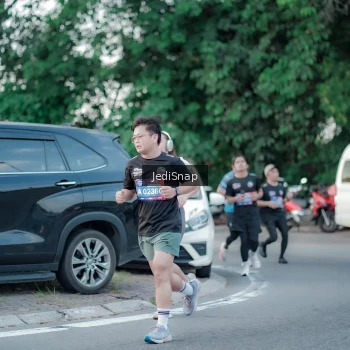 Runner Photo 3866027