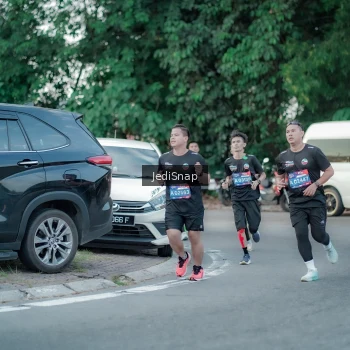 Runner Photo 3866033