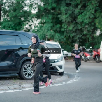 Runner Photo 3866075