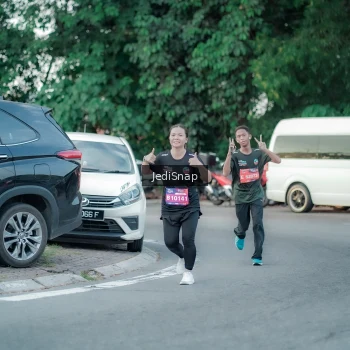 Runner Photo 3866116