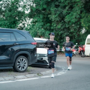 Runner Photo 3866230
