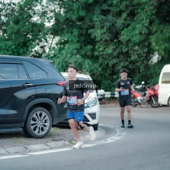 Runner Photo 3866260