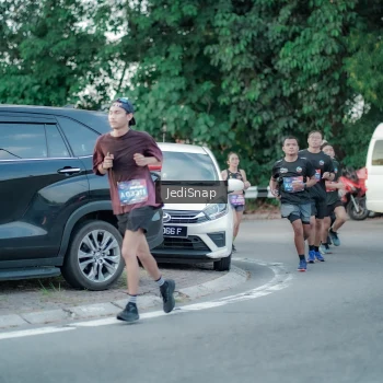 Runner Photo 3866334