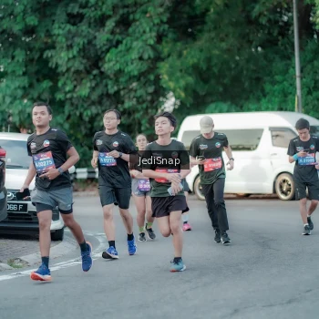 Runner Photo 3866378