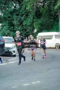 Runner Photo 3866425