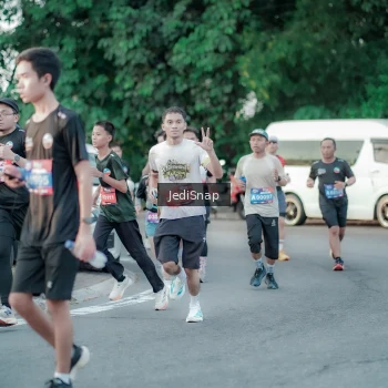 Runner Photo 3866528