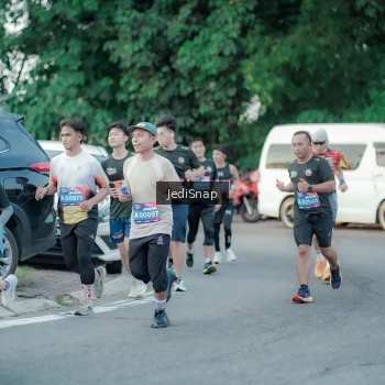 Runner Photo 3866582