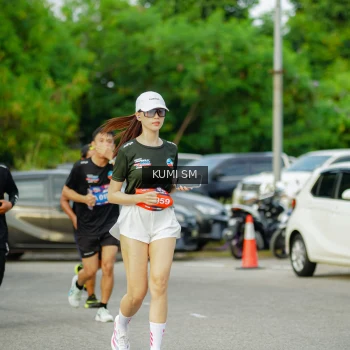 Runner Photo 3866593