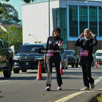 Runner Photo 3866625