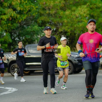Runner Photo 3866706