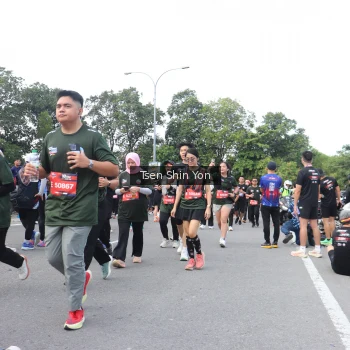 Runner Photo 3866749