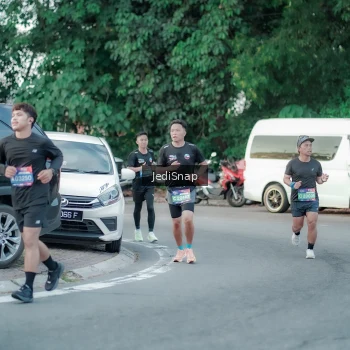 Runner Photo 3866760