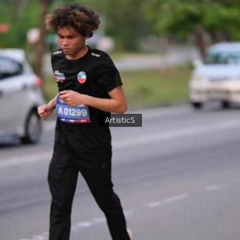 Runner Photo 3866762
