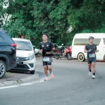 Runner Photo 3866781