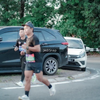 Runner Photo 3866826