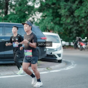 Runner Photo 3866832
