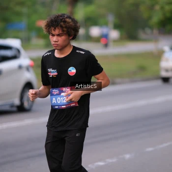 Runner Photo 3866875