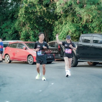 Runner Photo 3866994