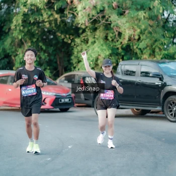 Runner Photo 3867084