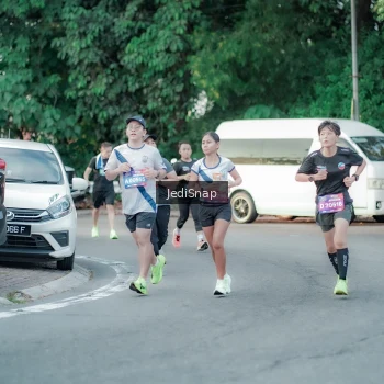 Runner Photo 3867290