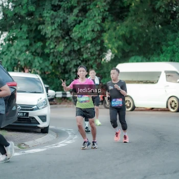 Runner Photo 3867292