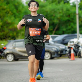 Runner Photo 3867381