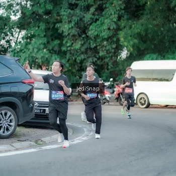 Runner Photo 3867425