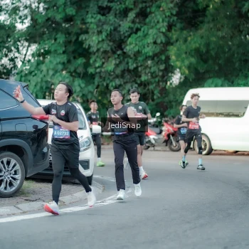 Runner Photo 3867441