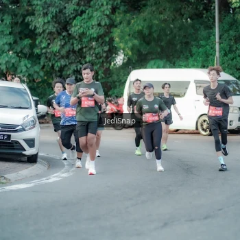 Runner Photo 3867470