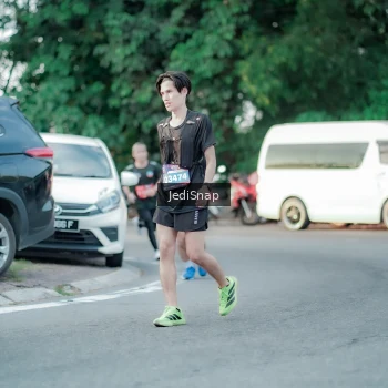 Runner Photo 3867519