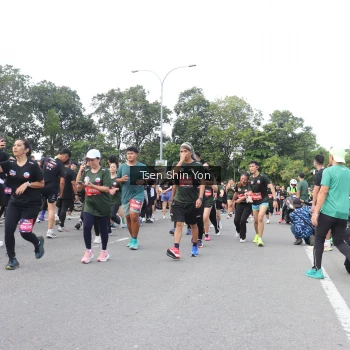 Runner Photo 3867558
