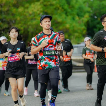 Runner Photo 3867576