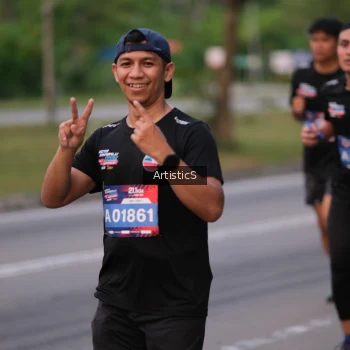 Runner Photo 3867585