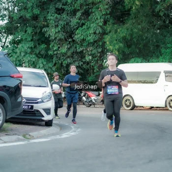 Runner Photo 3867614
