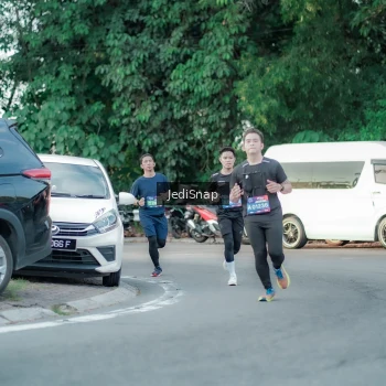 Runner Photo 3867637