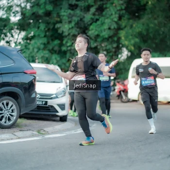 Runner Photo 3867651