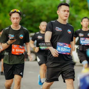 Runner Photo 3867656