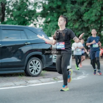 Runner Photo 3867668