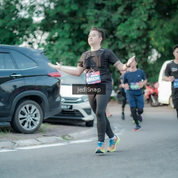 Runner Photo 3867673