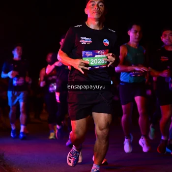Runner Photo 3867692