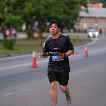 Runner Photo 3867812