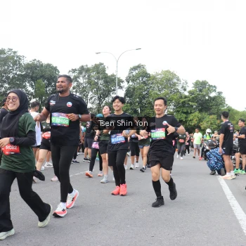 Runner Photo 3867995