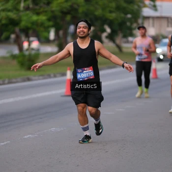 Runner Photo 3868005