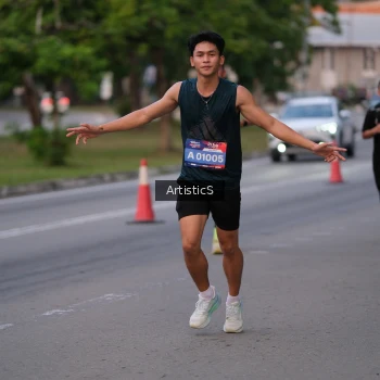 Runner Photo 3868108