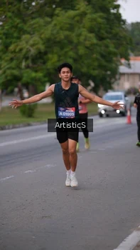 Runner Photo 3868115