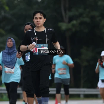 Runner Photo 3868126