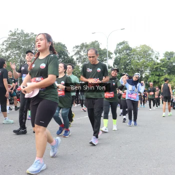 Runner Photo 3868245