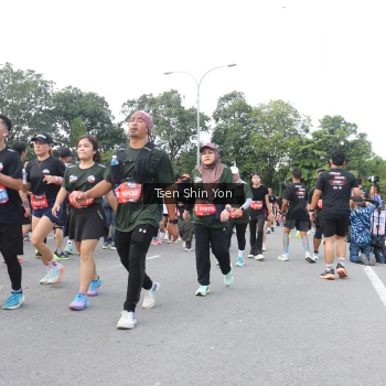Runner Photo 3868355
